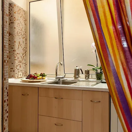 Gasthuis Please - 3*